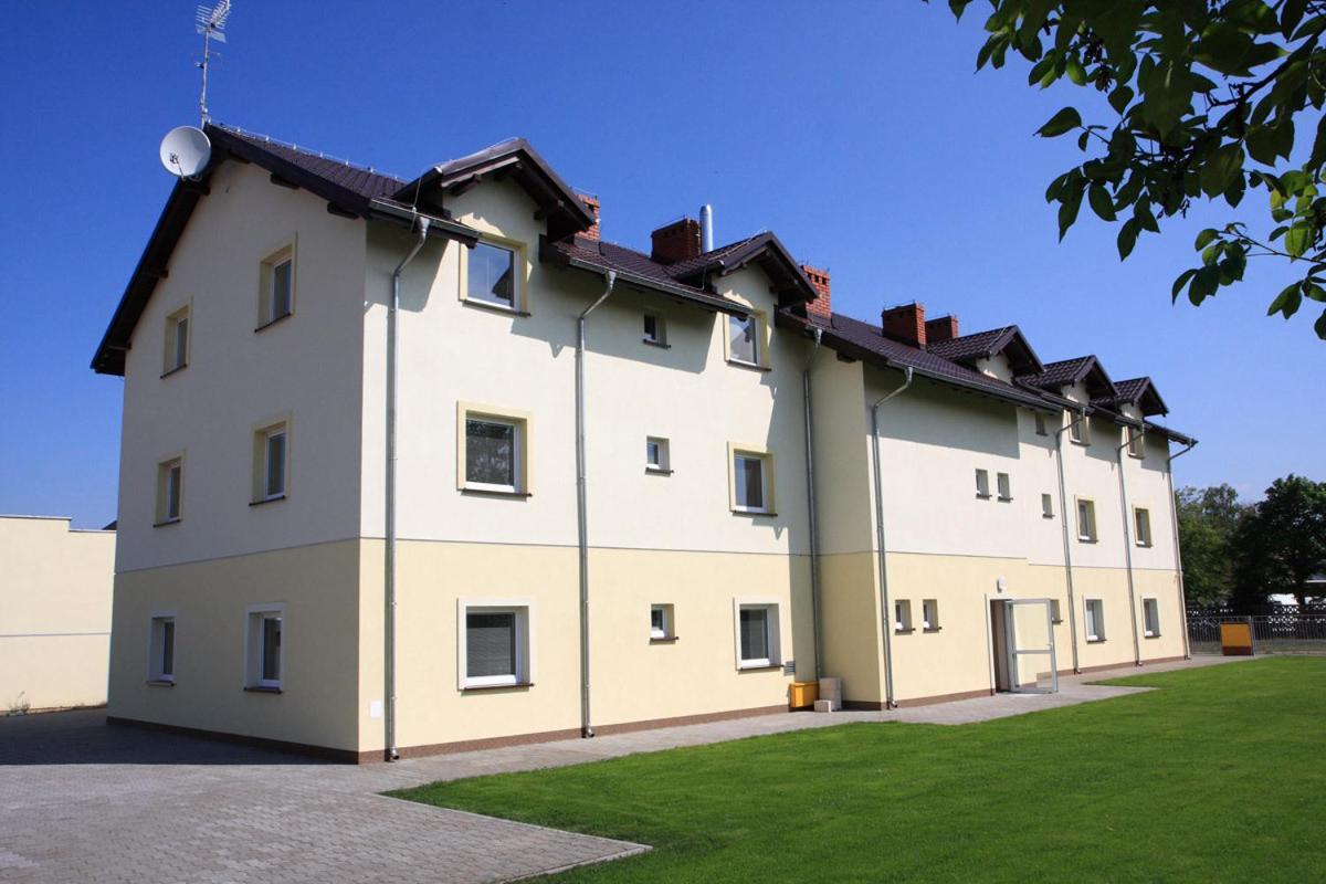 Leo Hostel Posen Exterior foto